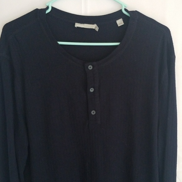Vince man long sleeves. - Picture 2 of 6